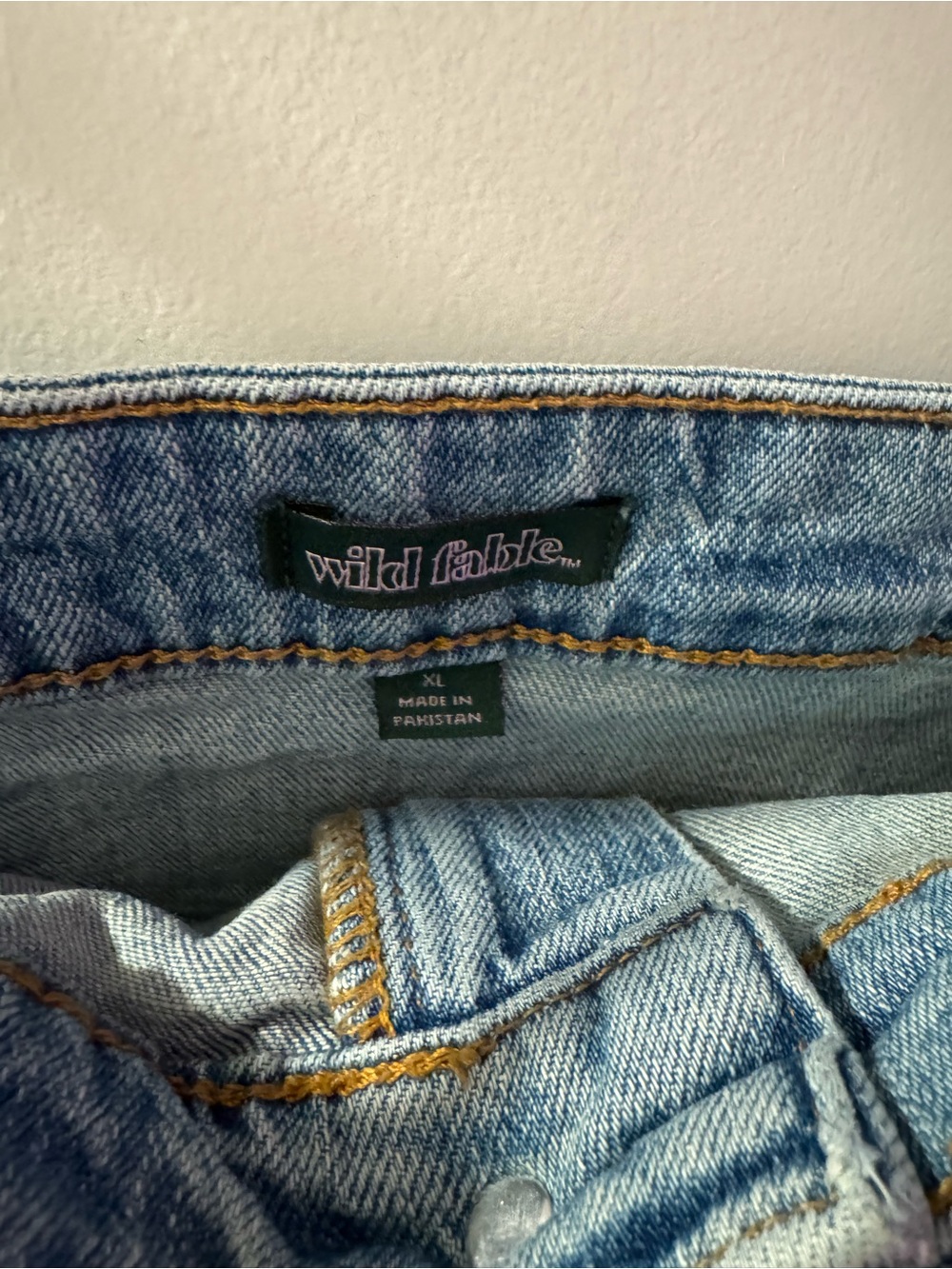 Jeans subcategory selection